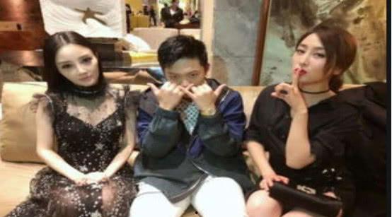 娱乐圈吃瓜群众图片高清,高清“吃瓜”图鉴